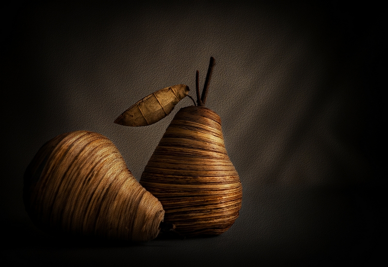 212 - A STILL LIFE WITH PEARS - BOYNTON MIEKE - australia.jpg